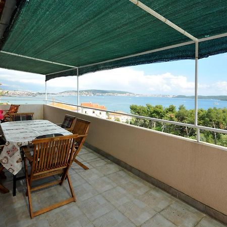 Apartment Sandra Trogir Exterior foto